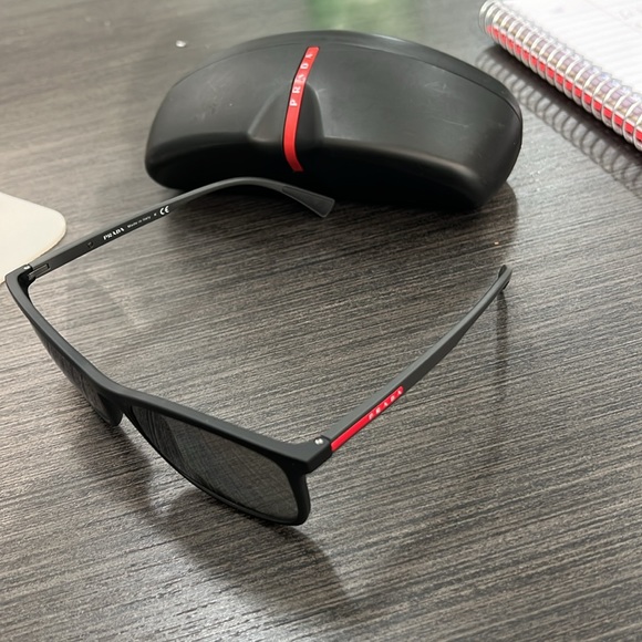 Prada sunglasses. Original case, worn a few times, in mint condition. - Picture 2 of 2